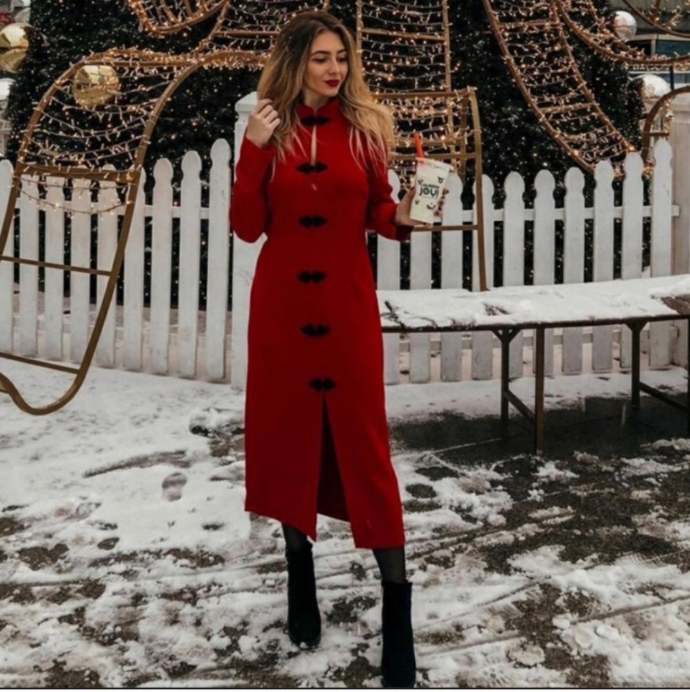 🔥FINAL SALE🔥 ZARA Red Toggle Dress - Picture 3 of 16